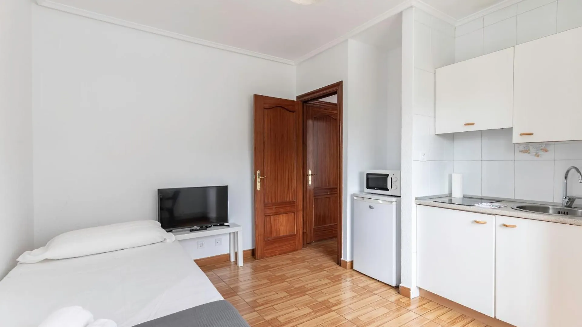 La Arena Apartamentos Zierbena