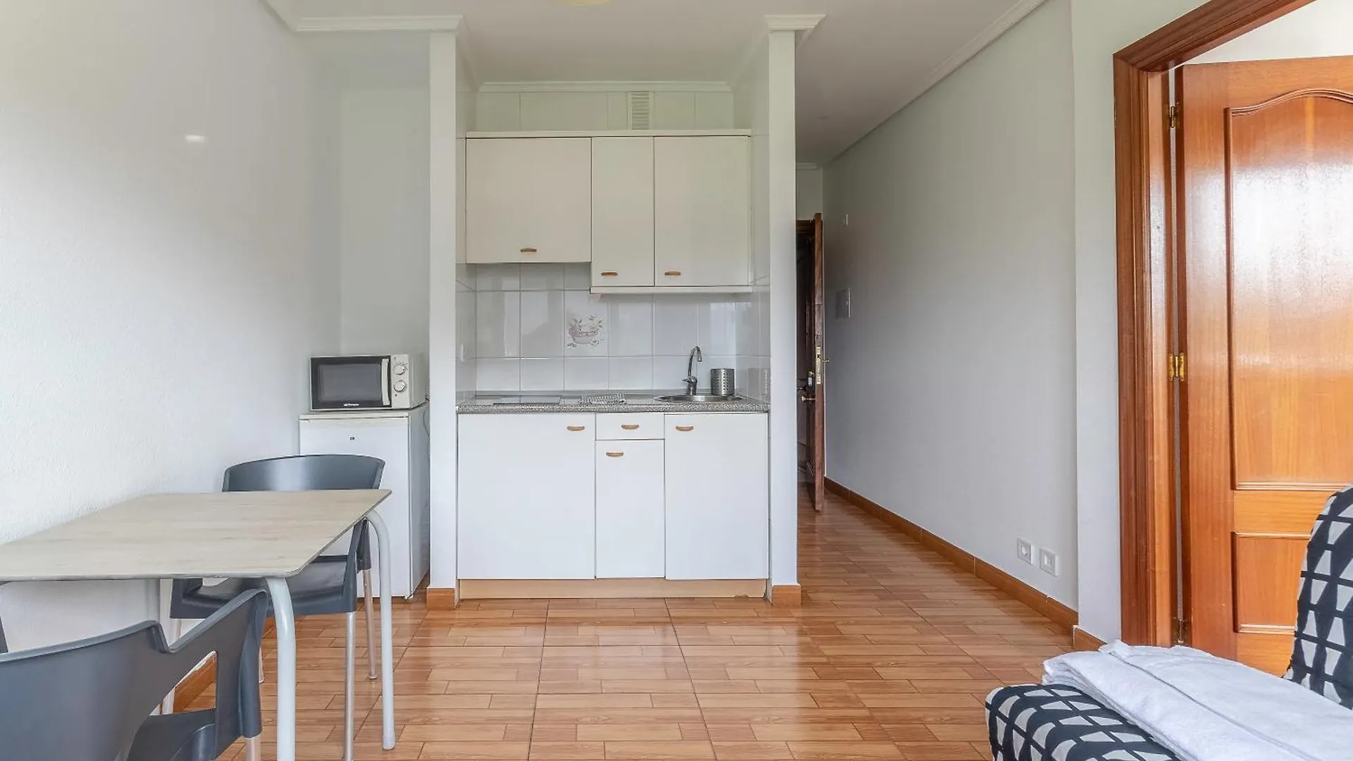 La Arena Apartamentos Zierbena La Arena (Basque Country)