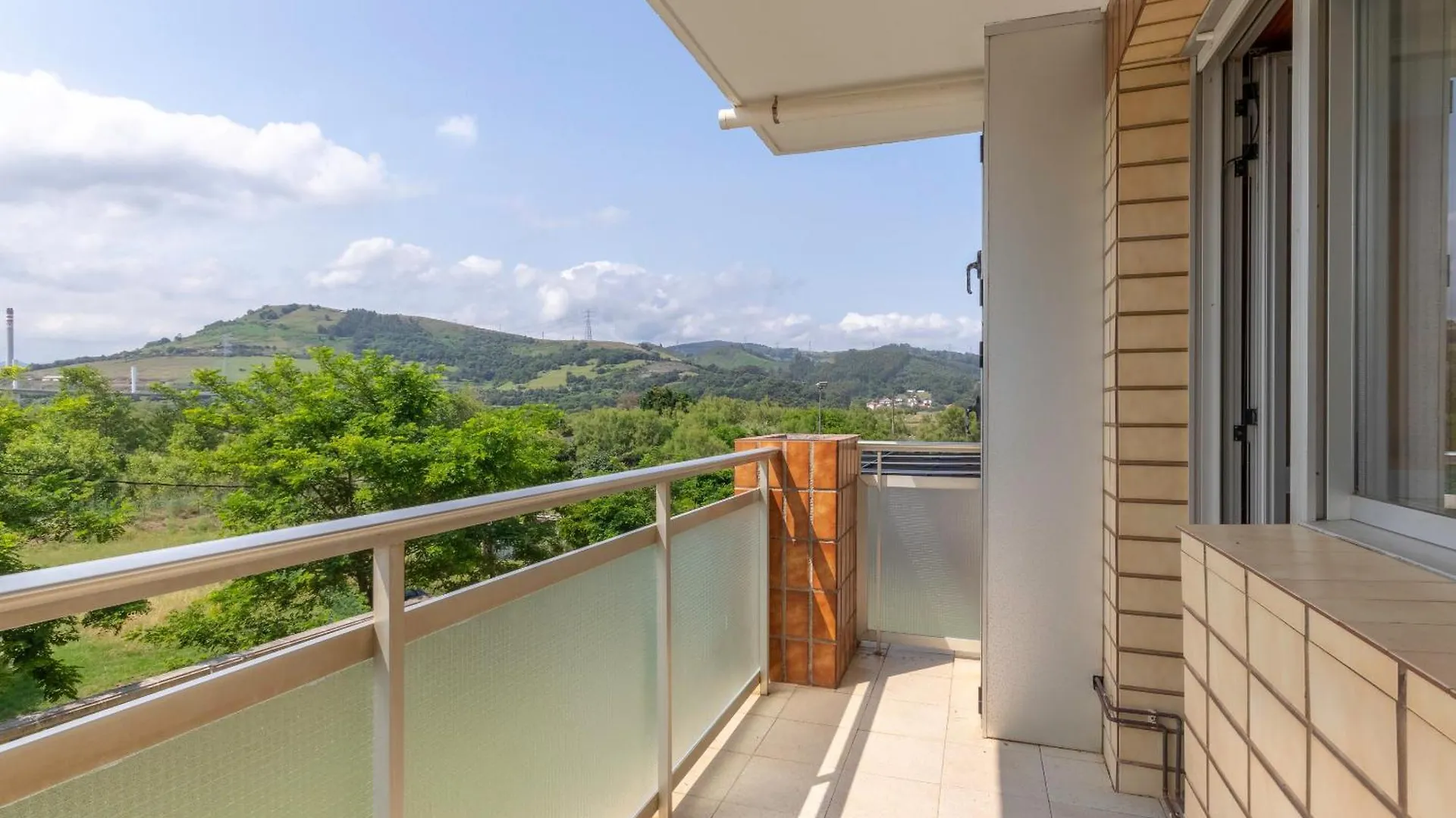 Aparthotel La Arena Apartamentos Zierbena Spain