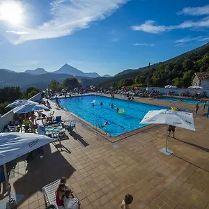 2* Pensión Uxarte -alojamiento, Restaurante Y Piscinas