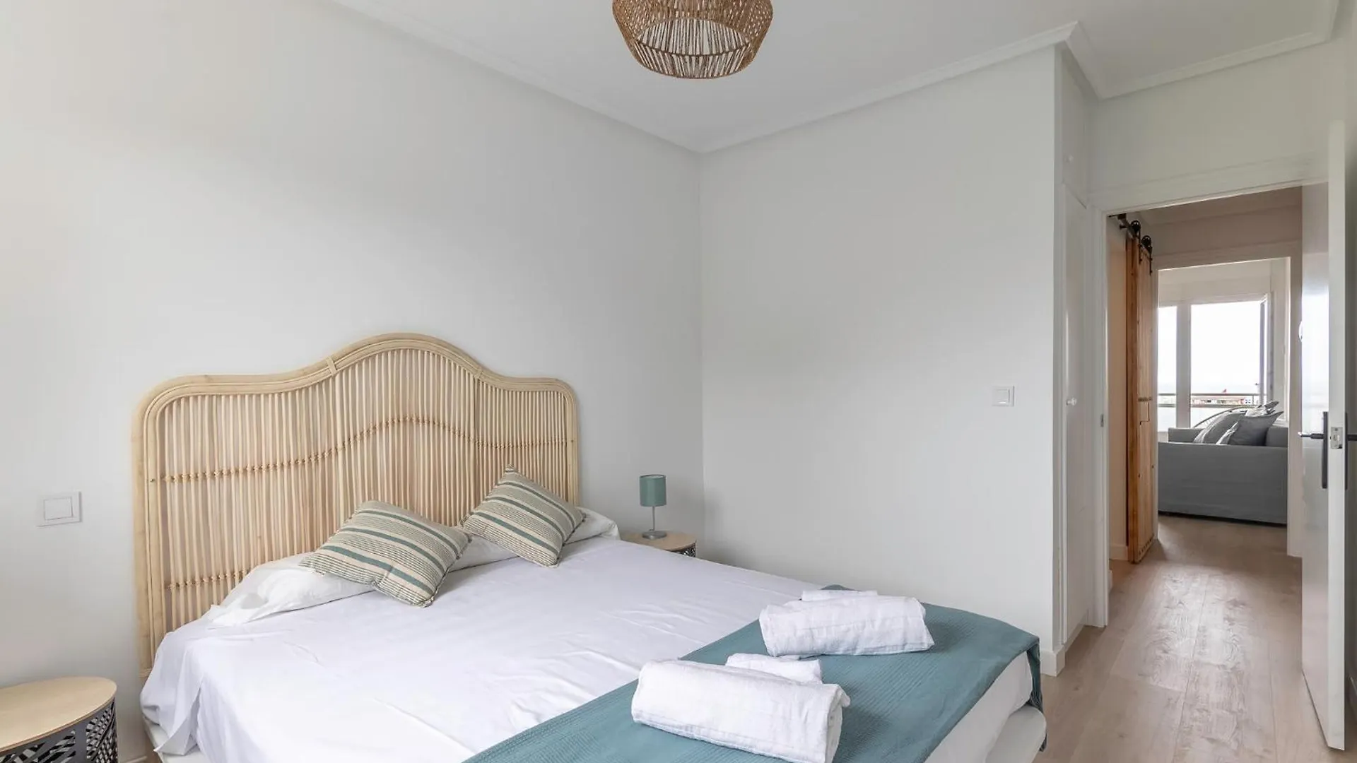 Aparthotel La Arena Apartamentos Zierbena