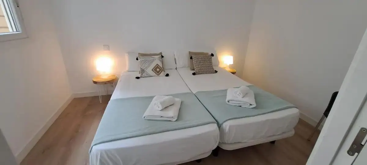 La Arena Apartamentos Zierbena 0*, La Arena (Basque Country)