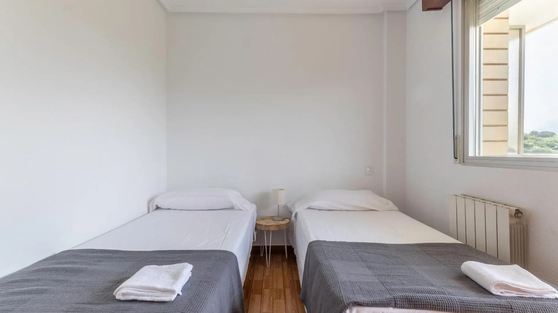 La Arena Apartamentos Zierbena 0*, La Arena (Basque Country) Spanyolország